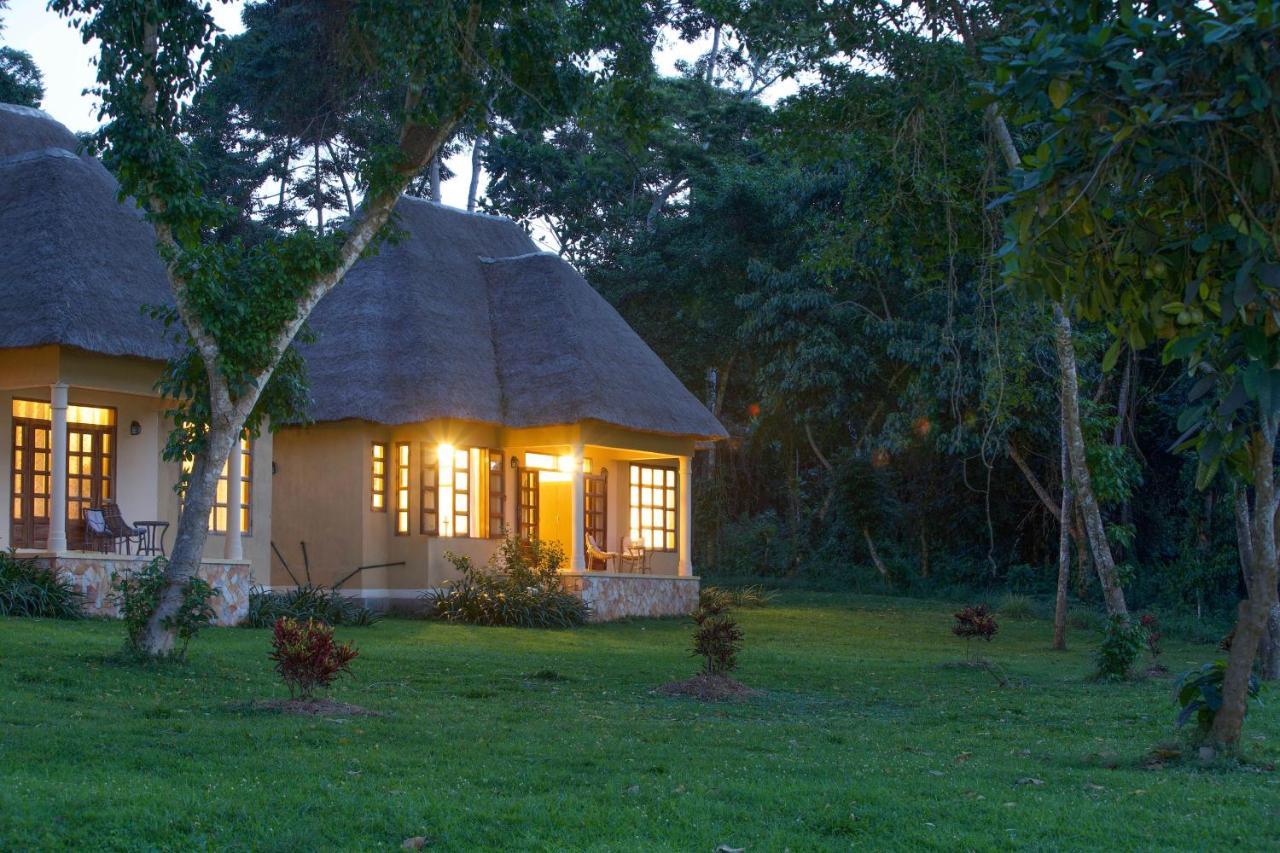 Brovad Sands Lodge Kalangala Zewnętrze zdjęcie