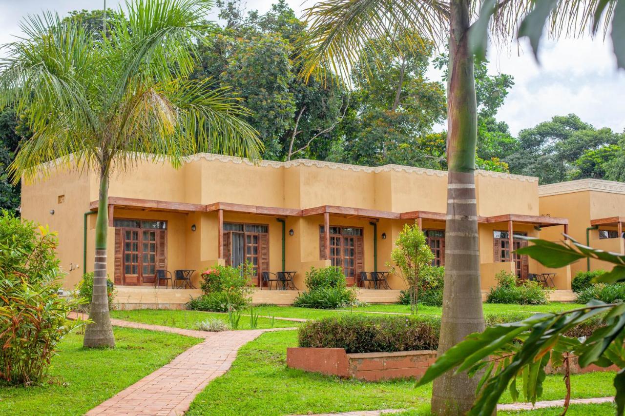Brovad Sands Lodge Kalangala Zewnętrze zdjęcie