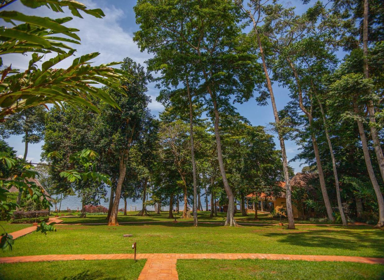 Brovad Sands Lodge Kalangala Zewnętrze zdjęcie