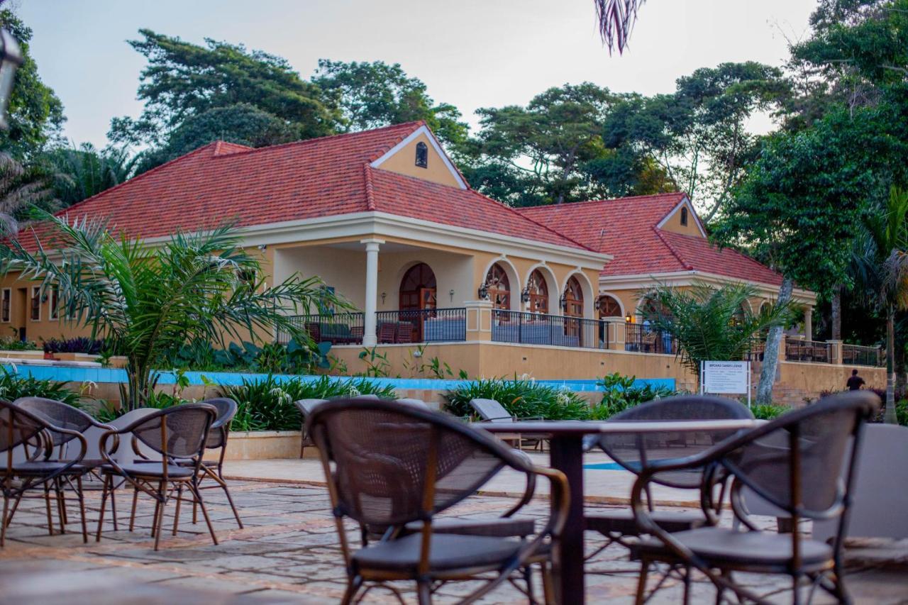 Brovad Sands Lodge Kalangala Zewnętrze zdjęcie