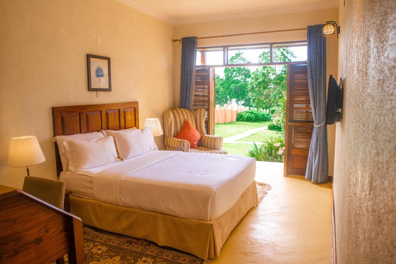 Brovad Sands Lodge Kalangala Zewnętrze zdjęcie