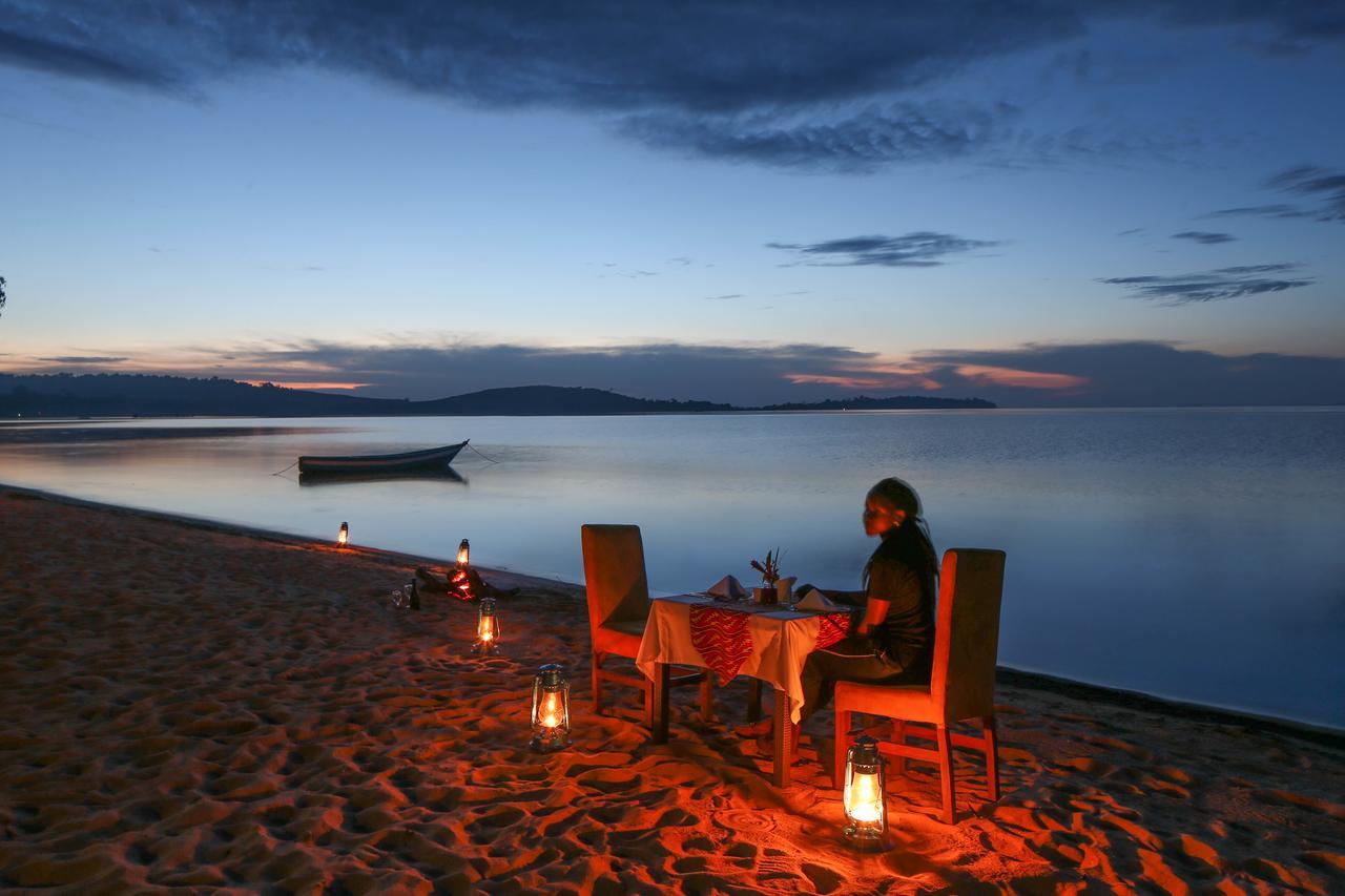Brovad Sands Lodge Kalangala Zewnętrze zdjęcie